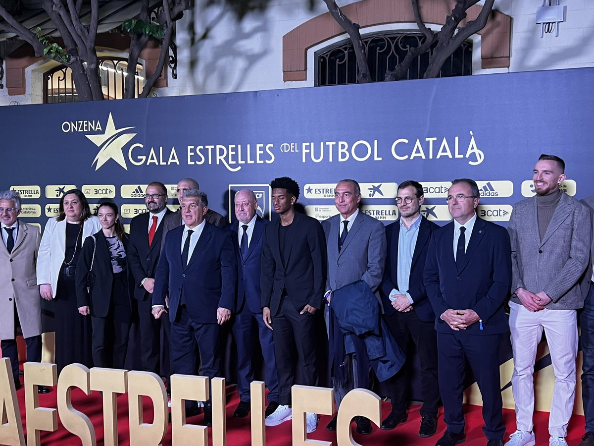 Numerosa representación del Barcelona en la Gala de la Federación Catalana