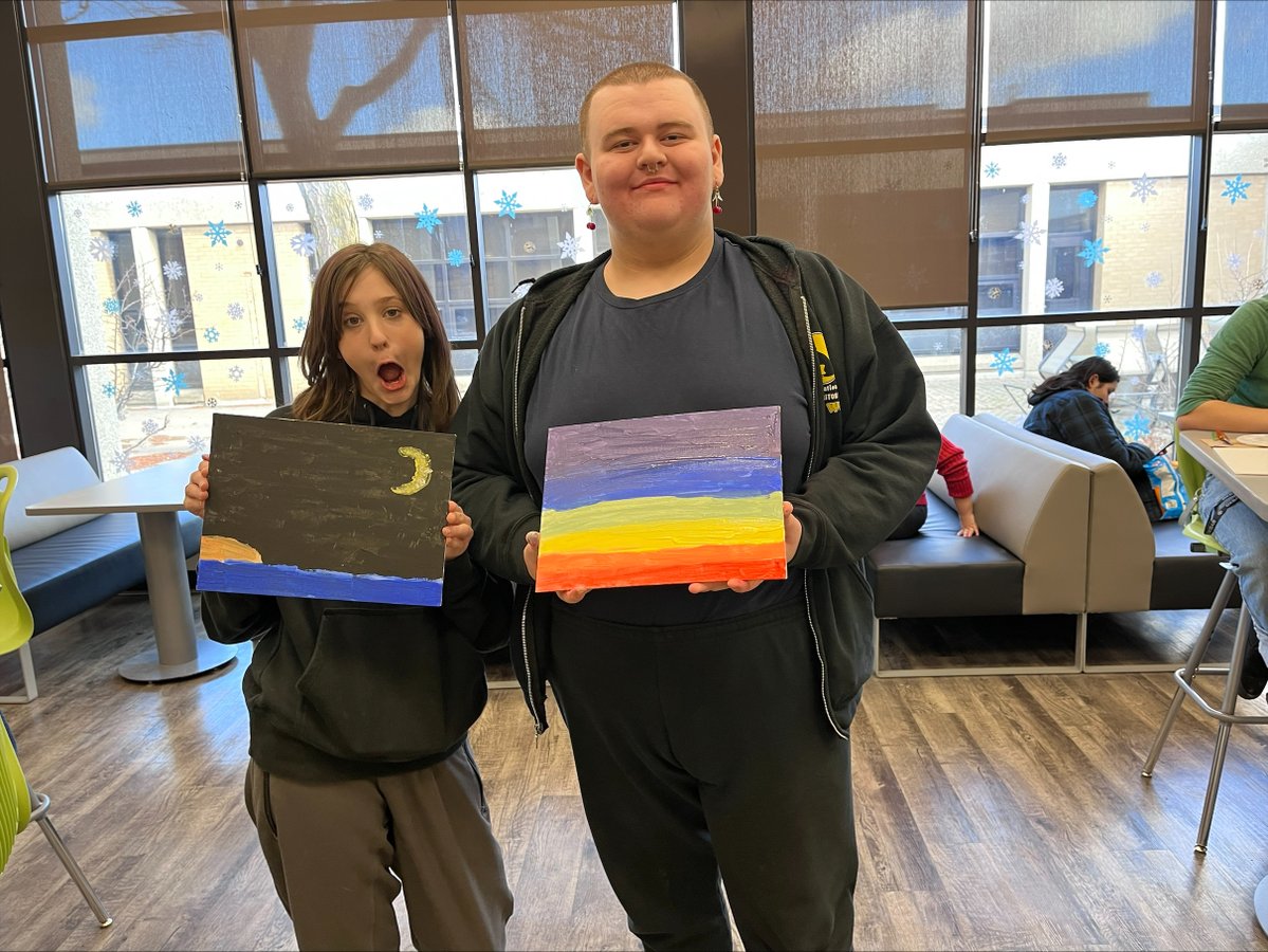 Another '12 Days 'til the Holidays' event at TTSC! Some of our students showing their talent from our Paint &amp; Pour (&amp; Hot Chocolate) - kudos to Mrs Labelle! <a href="/GEDSB/">Grand Erie District School Board</a> <a href="/MrsAmyLabelle/">𝔸𝕞𝕪 𝕃𝕒𝕓𝕖𝕝𝕝𝕖 🏳️‍🌈</a>