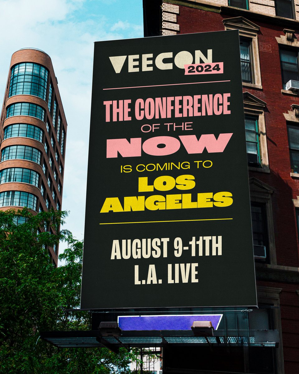 VeeCon tweet media