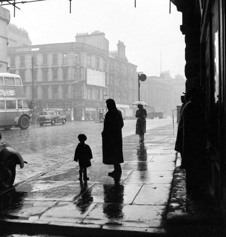 © Bert Hardy, 1954.