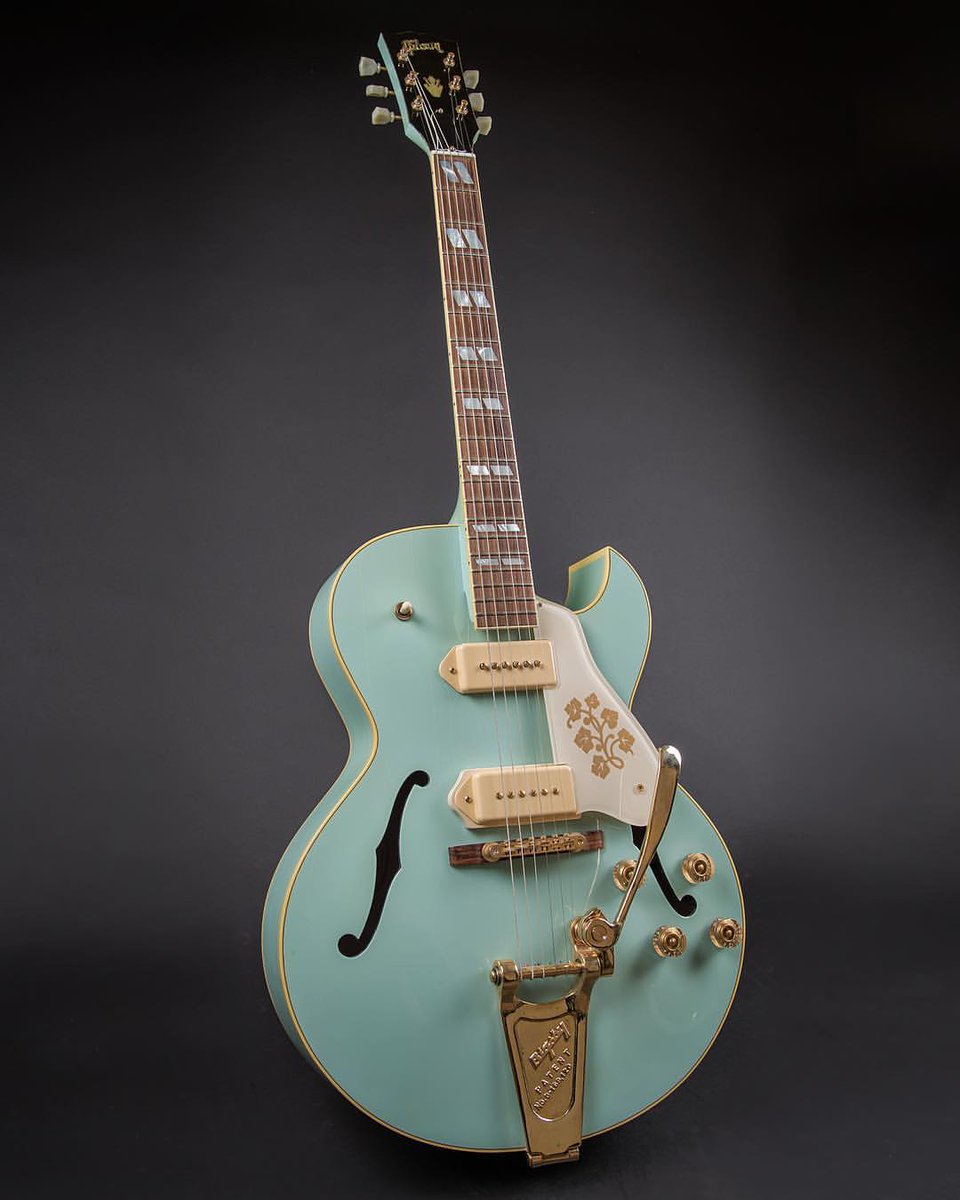 Billy Gibbons' Seafoam Gibson ES-295 #guitar #Gibson #FamousGuitars #BillyGibbons #ZZTop #VintageGuitarMonday