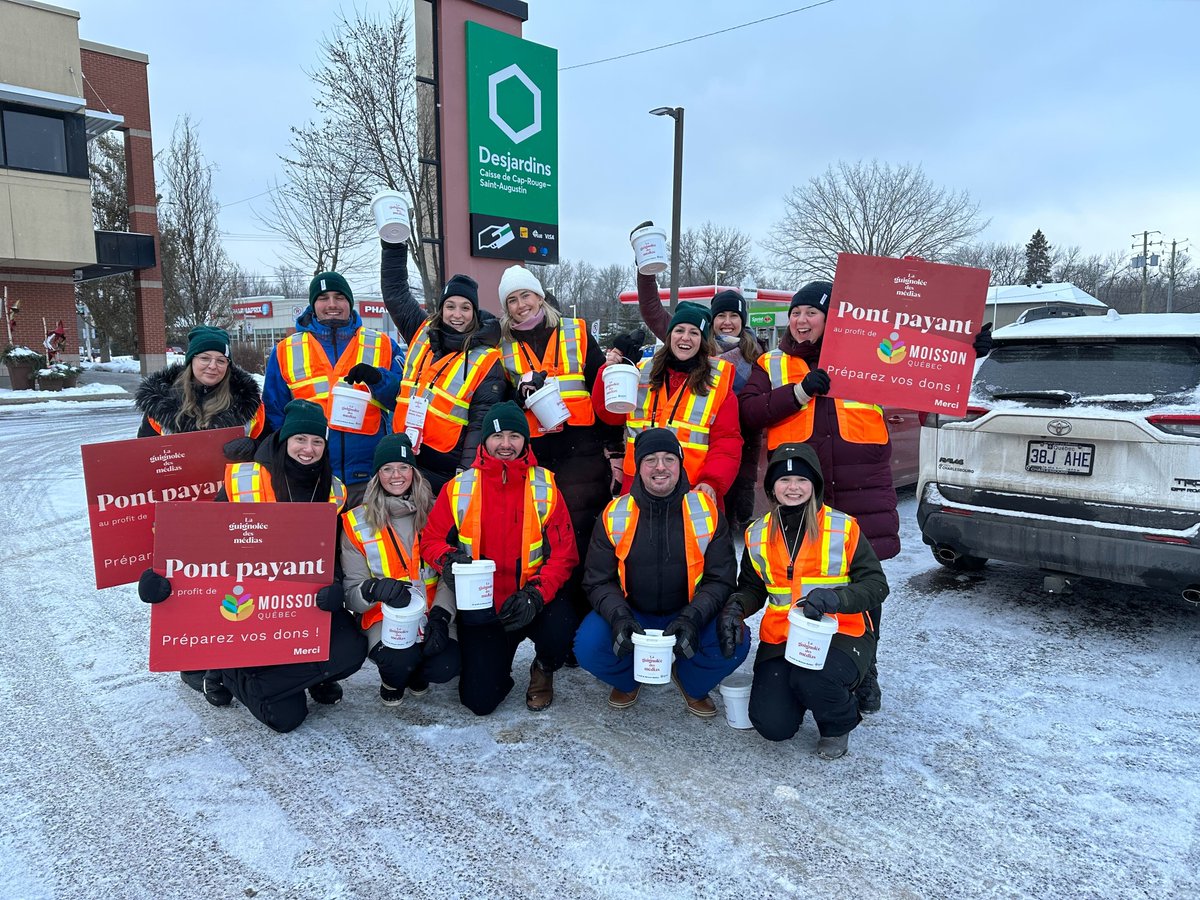 It’s important for Coveo to make it easier for our employees to get involved and give back to organizations that matter to them.

Last week a group of Coveans volunteered for La Guignolée des Médias and raised funds to help Quebec food banks.

#Coveolife #volunteering #pledge