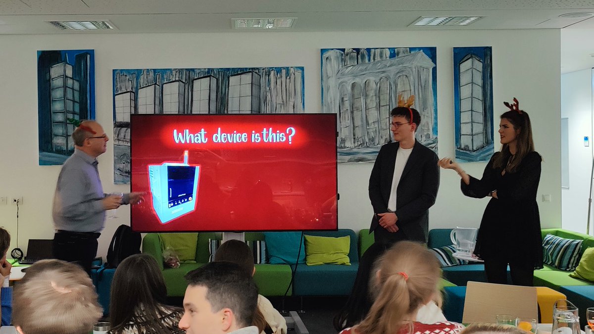 FischerGroupTUM's tweet image. As the year is coming to an end, we had a blast at our yearly christmas party! ✨🎄 The festivities were in full swing as we recapped the highlights of our year and then engaged our intellect with an interactive &quot;AMC&quot; quiz.  🤓🎁 Thanks to everyone for this joyful evening. 🥳