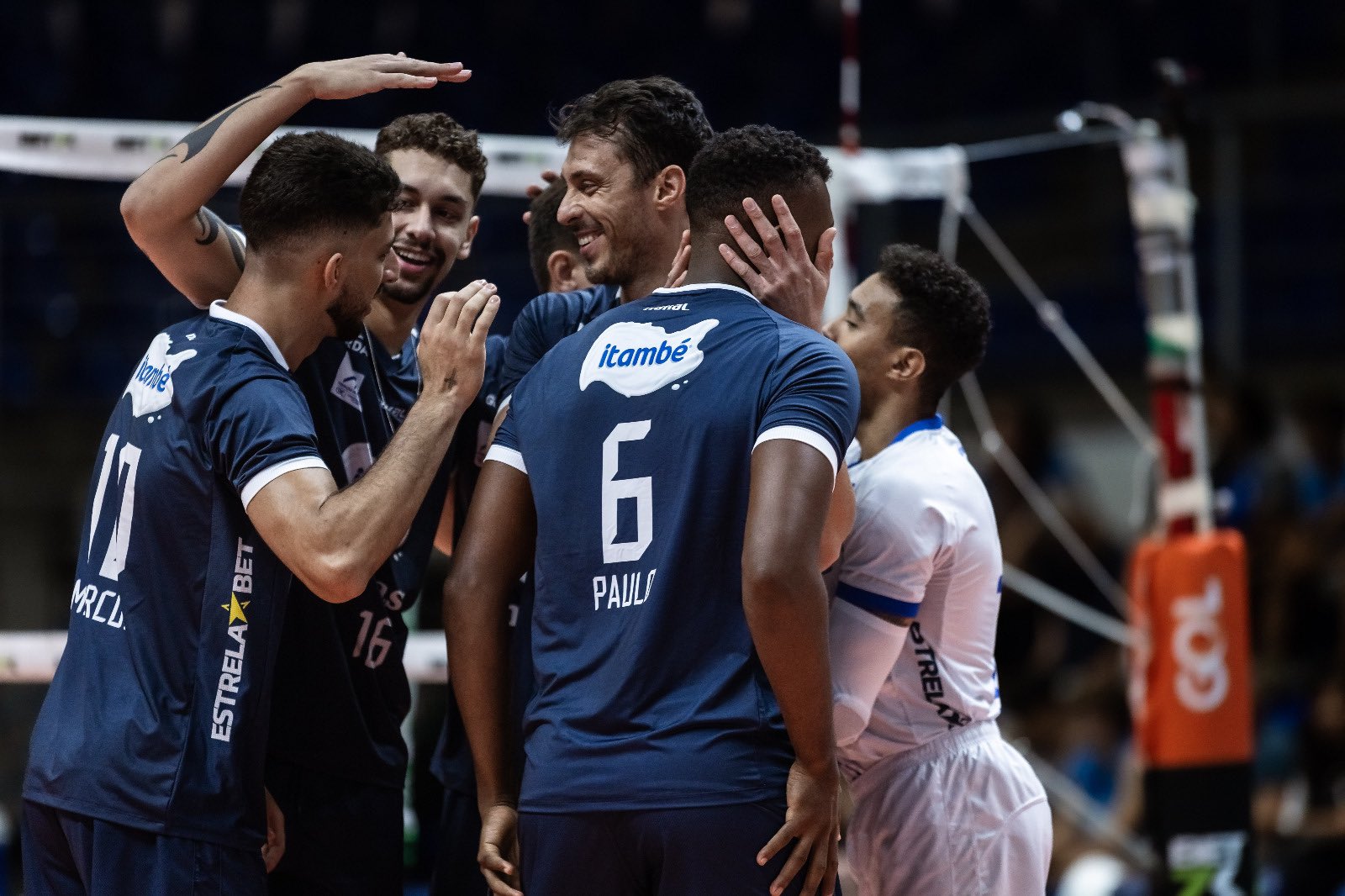 Gostaria de assistir aos jogos de basquete do Minas Tênis Clube de