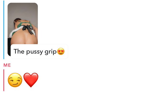 Message me to join my Premium Snapchat 😈 https://t.co/qMS9fhT3IQ