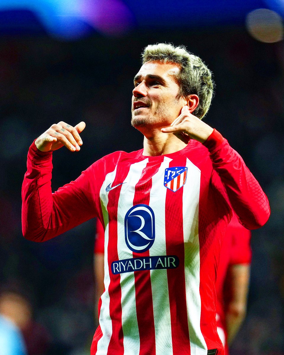 🚨 OFFICIEL ! Antoine Griezmann est élu 𝗠𝗘𝗜𝗟𝗟𝗘𝗨𝗥 𝗝𝗢𝗨𝗘𝗨𝗥 𝗗𝗘 𝗟𝗔 𝗦𝗔𝗜𝗦𝗢𝗡 𝟮𝟬𝟮𝟮/𝟮𝟯 𝗗𝗘 𝗟𝗔 𝗟𝗜𝗚𝗔 🇪🇸, par AS ! 🇫🇷👏