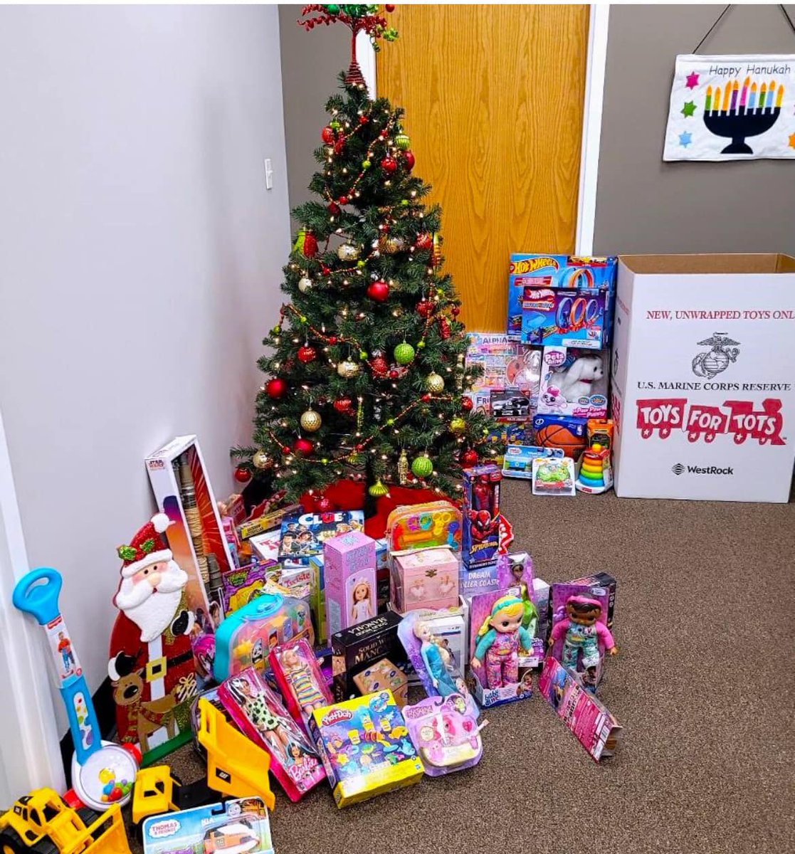 I would like to express my heartfelt gratitude to everyone who donated to this year’s Toys for Tots drive & for helping to bring holiday cheer to children and families throughout Long Island. Thank you for your generosity. Have a very Merry Christmas and the happiest of holidays