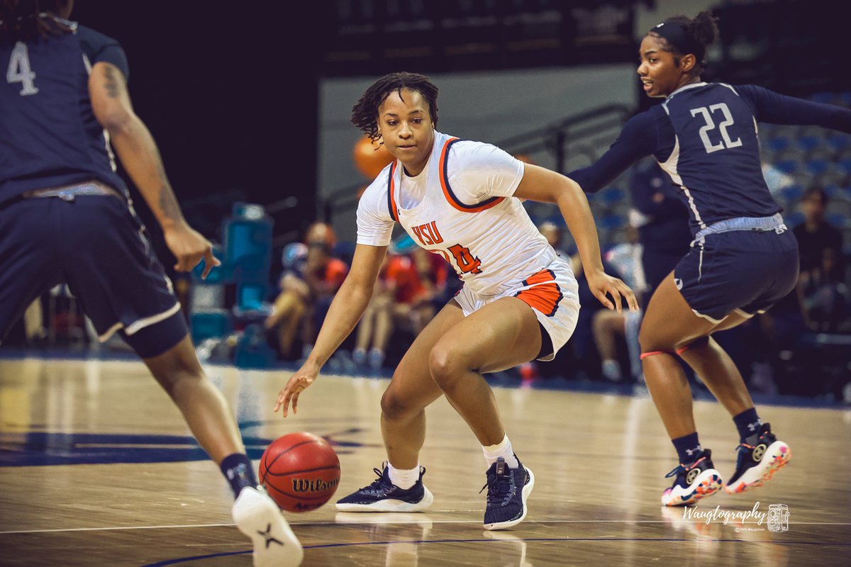 Alexis Blake was named CIAA Women's Basketball Rookie of the Week. Blake scored 15 points, 11 rebounds, two steals and assists to help VSU go 2-1. She scored a week high of six points in VSU loss to Fayetteville State.