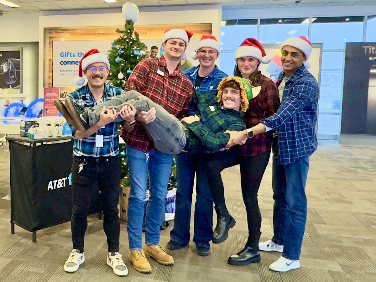 Timothy Ton-Estelle tweet media