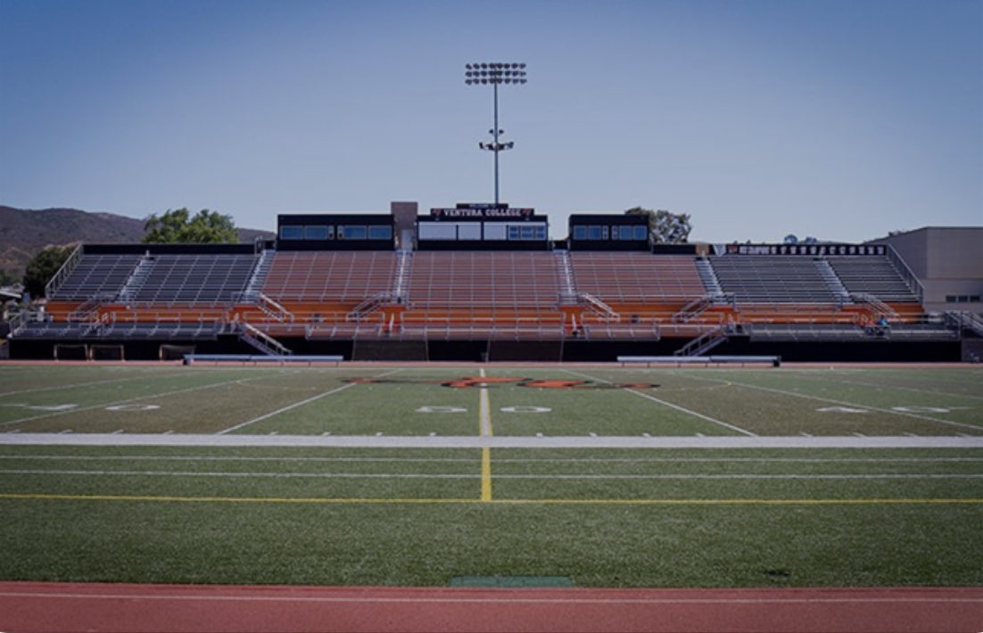 Let’s work!!! @CoachRomeroVC @CoachMoose @VCPirateFB #D1JUCO