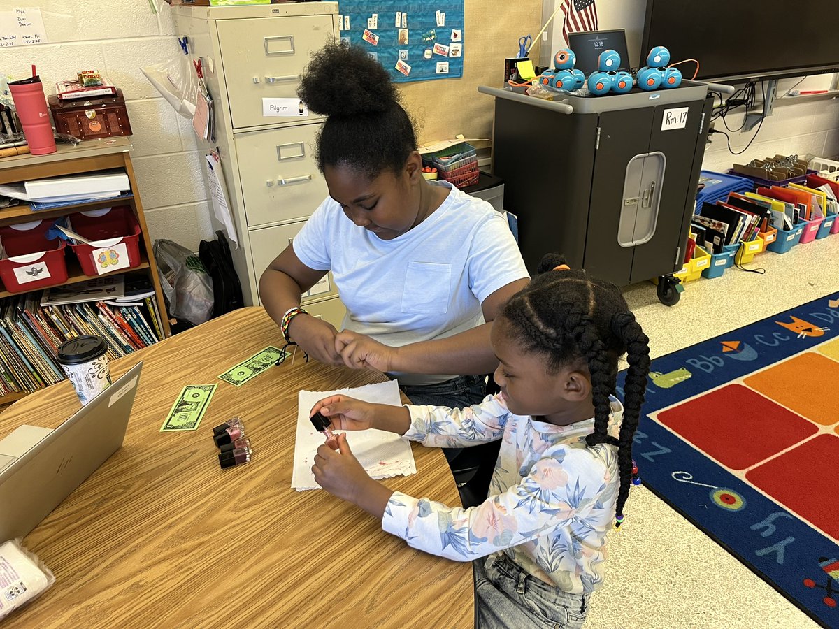 E Metro (@emetro10) on Twitter photo Today in 1st grade <a href="/RosemontEagles/">Rosemont Elementary</a> we opened a store for the day after learning about economics. My students became producers of goods and services creating 30 products each. They learned how to sell to their consumers. <a href="/VBTitleI/">Title I VBCPS</a> Today in 1st grade <a href="/RosemontEagles/">Rosemont Elementary</a> we opened a store for the day after learning about economics. My students became producers of goods and services creating 30 products each. They learned how to sell to their consumers. <a href="/VBTitleI/">Title I VBCPS</a>