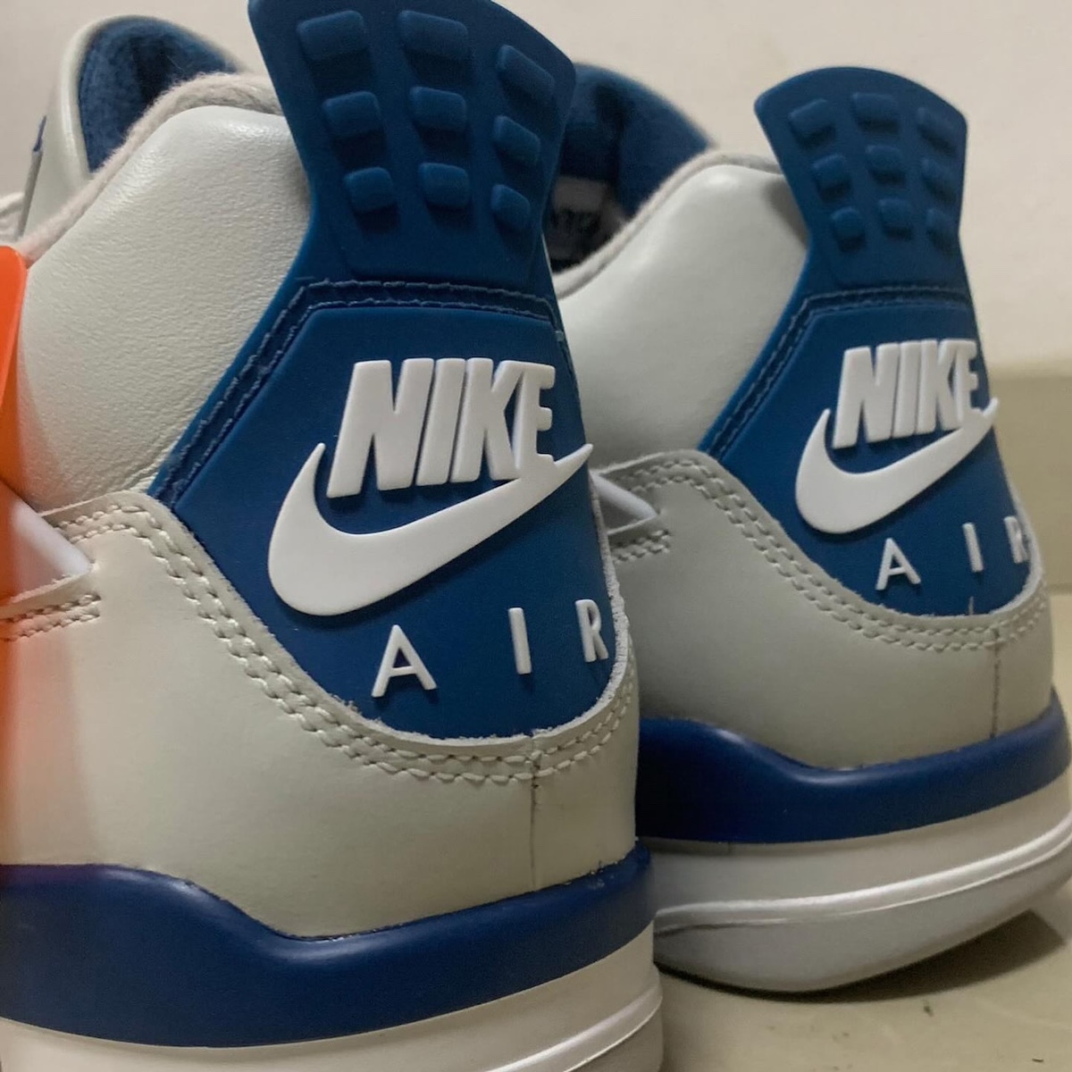 Early Look at the 2024 Air Jordan 4 Retro “Military Blue” 🤍💙 bit.ly/41uZXjc