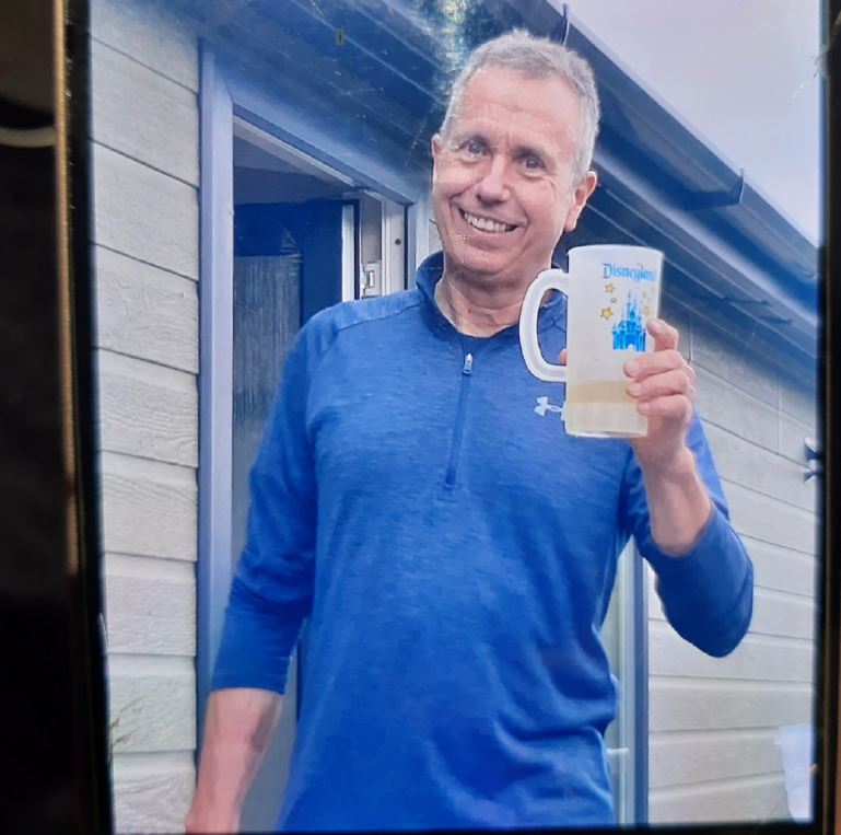 Graham Connell, 64yrs is missing from the Woodlesford Locks area of Leeds. He is slim, dark brown wavy hair and last seen wearing a royal blue dri-fit top, black leggings with shorts & trainers. He left to go for a run with his Goldendoodle. Any info please ring 101 quoting 1671