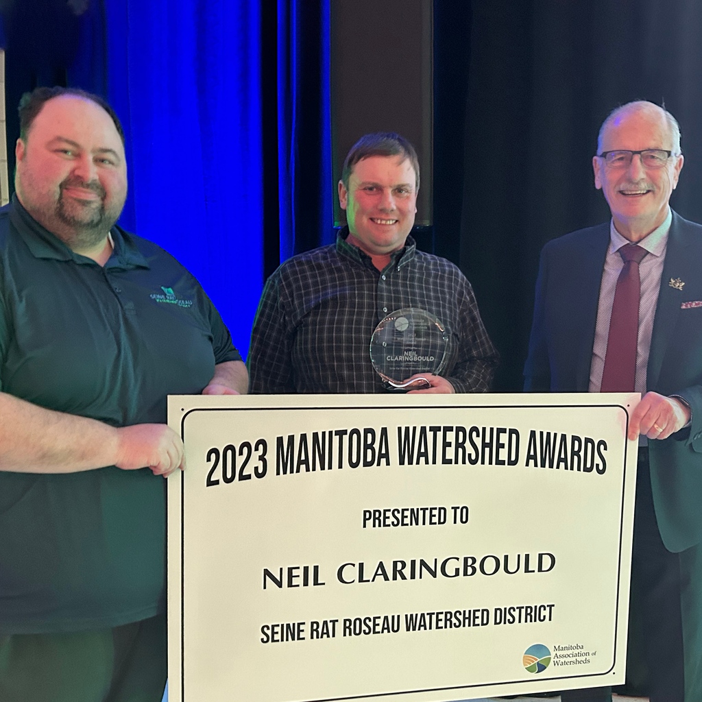 We want to extend our congratulations to Neil Claringbould, the recipient of the 2023 Manitoba Watershed Award who was honoured at the Annual Manitoba Association Conference in early December 2023! 

Congratulations Neil! 👏👏👏