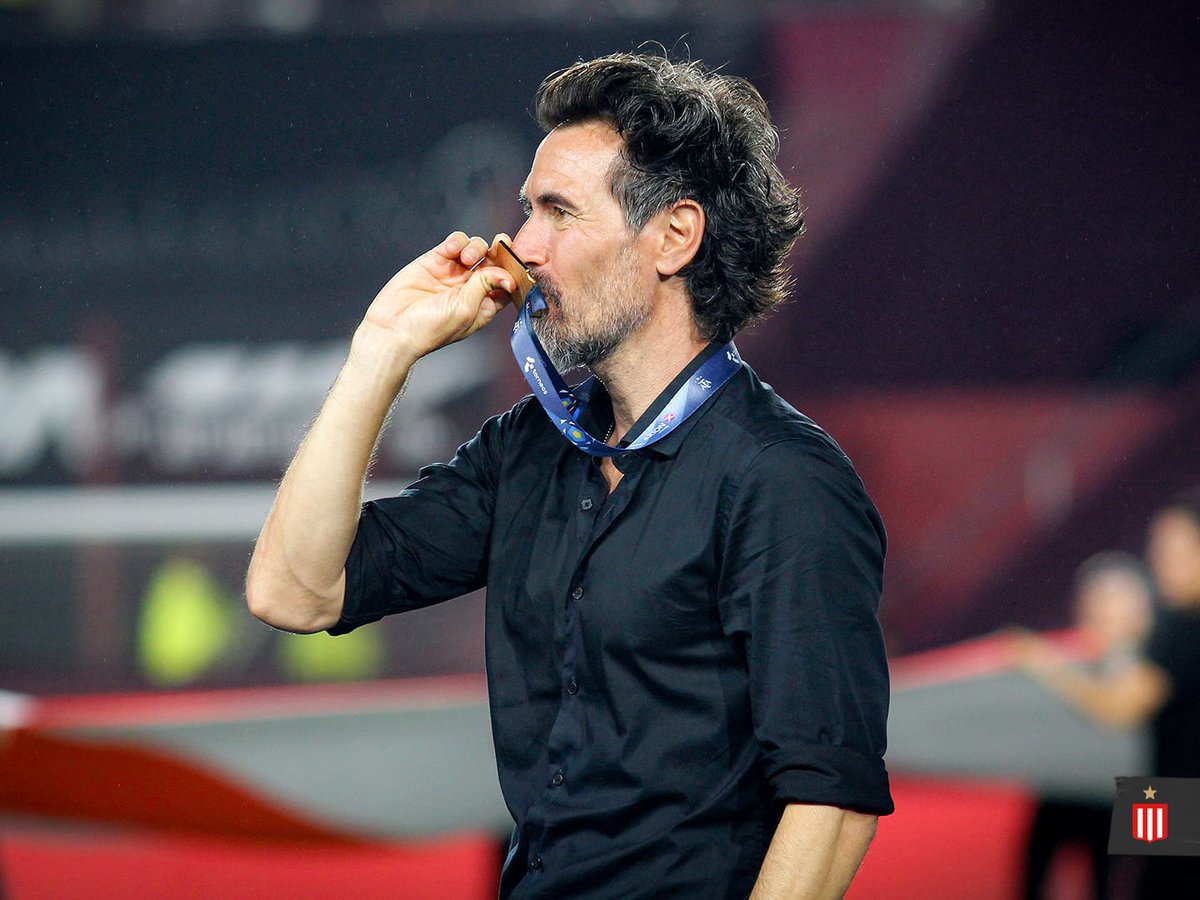 choridecancha_'s tweet image. #EDLP • Santiago Núñez en @choridecancha_: "Eduardo (Domínguez) es una persona que tiene mucha afinidad con nosotros, igual que todo el cuerpo técnico. Es serio al momento de laburar, pero después es alguien con quien se puede charlar y reír. Se formó algo lindo con el grupo".