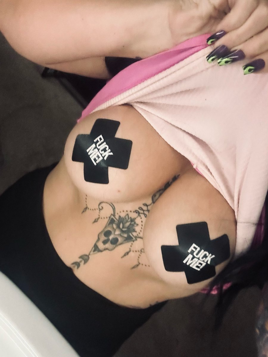 Content from carlyvonwolf