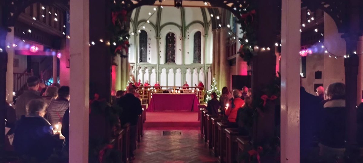 TraceyVoysey's tweet photo. My heart is full. Thank you St Paul’s for a fantastic Carol Service with a full Churcn. #TeamVicar #Community #beingwith https://t.co/uTnGpRcYw6