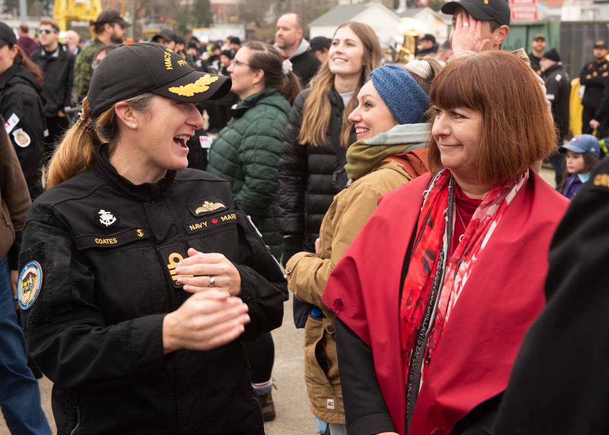 Welcome back #HMCSOttawa, #HMCSVancouver and #MVAsterix! 🚢 ⚓ 🌊

Having completed a 5-month deployment across the #IndoPacific, our crews have travelled over 22,000 nautical miles and engaged in joint missions. 1/2