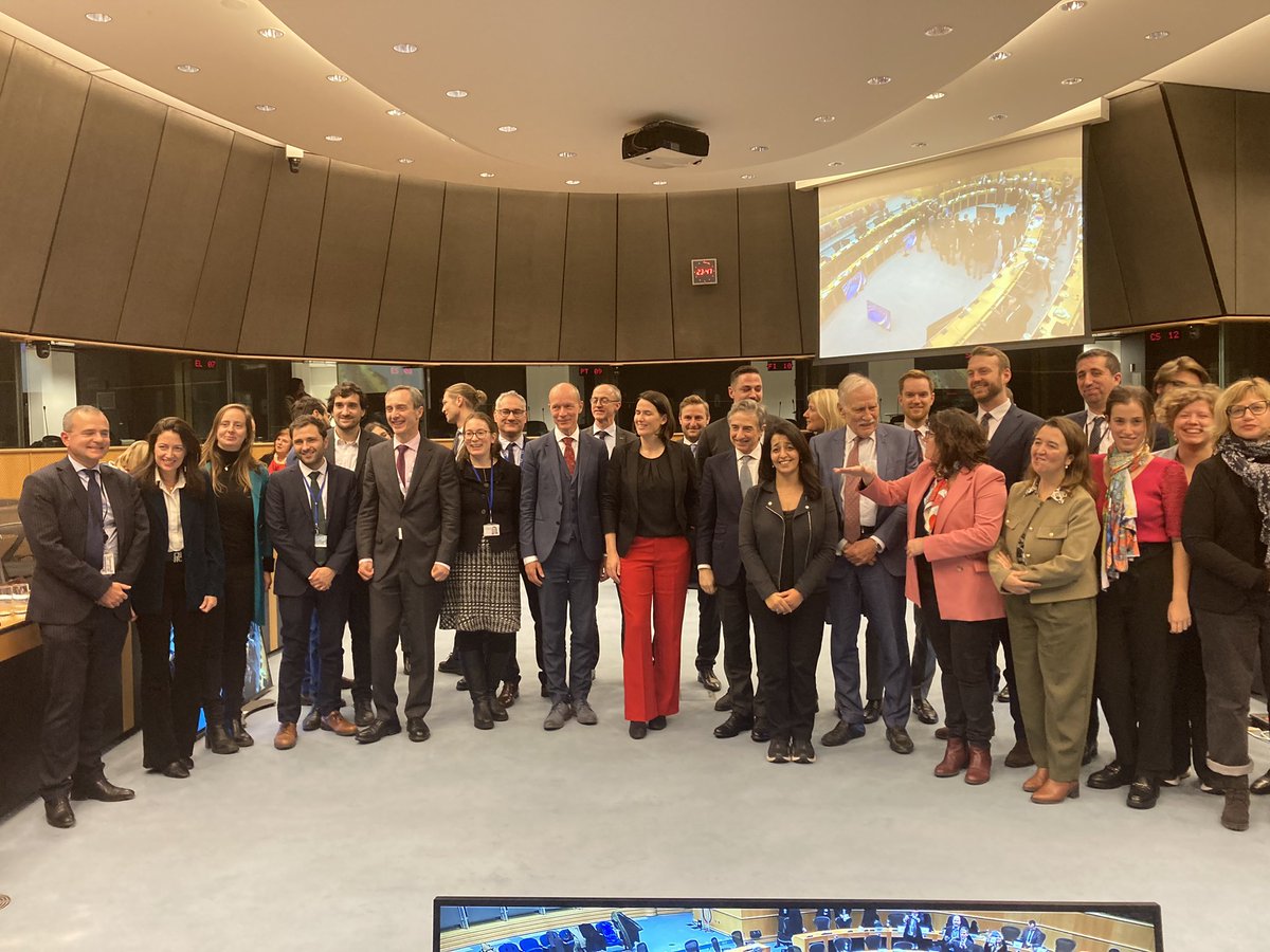 #TRILOGUE | <a href="/EUCouncil/">EU Council</a> and <a href="/Europarl_EN/">European Parliament</a> negotiators have reached a provisional agreement on EU guidelines for the development of the trans-European transport network (TEN-T). 
The new regulation aims to build a reliable, seamless, and high-quality transport network.