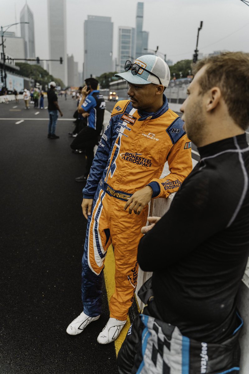 bread perez (@bradxperez) on Twitter photo remember when we like raced in the middle of chicago idk kinda quirky
<a href="/NASCARChicago/">NASCAR Chicago Street Race</a> remember when we like raced in the middle of chicago idk kinda quirky
<a href="/NASCARChicago/">NASCAR Chicago Street Race</a>