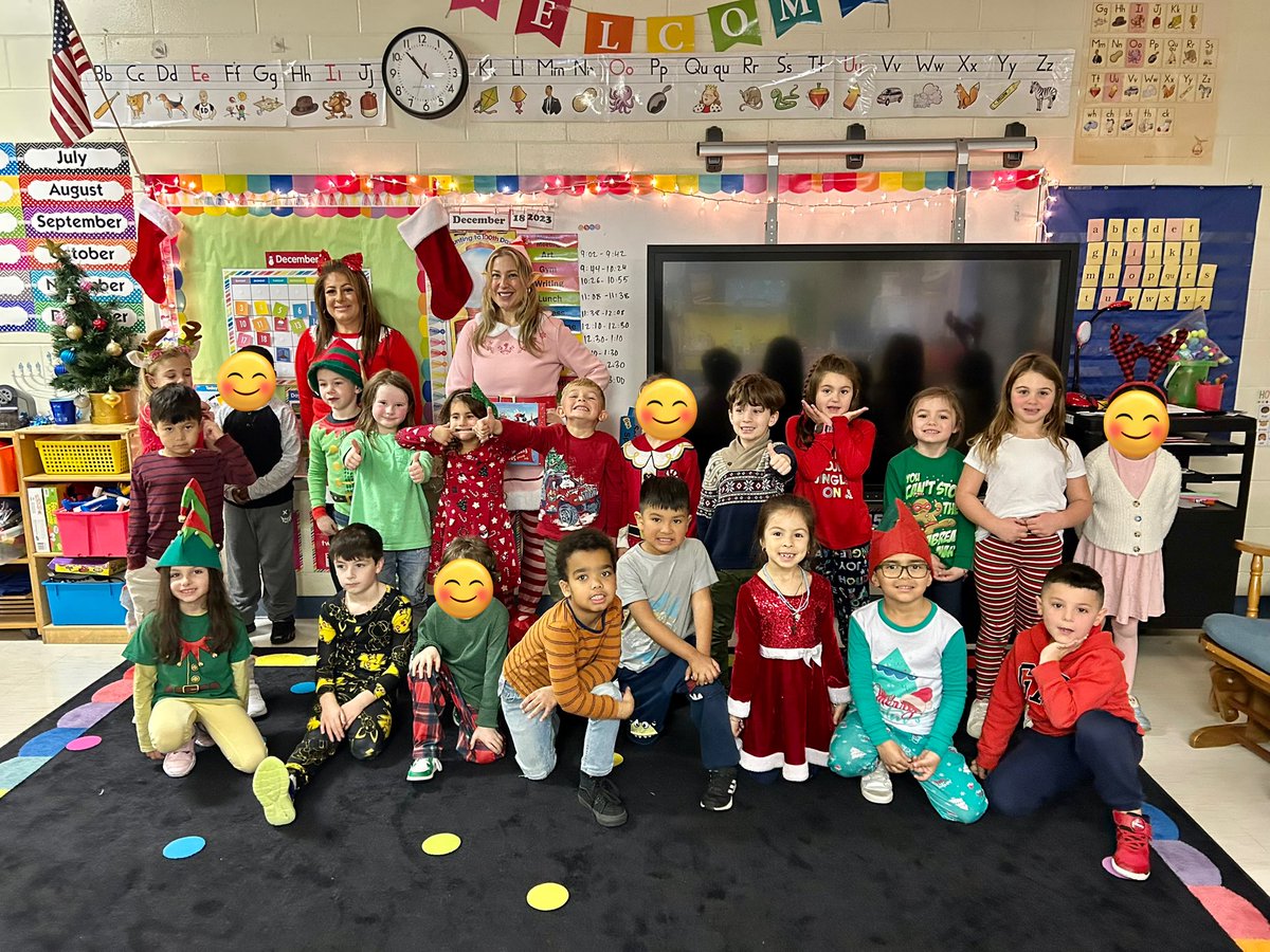 Jaclyn Gass (@ms_gass) on Twitter photo We were so excited to see these special Elf Day visitors and listen to a story!ππ <a href="/FSDVikings/">Farmingdale School</a> <a href="/FarmingdalePta/">Farmingdale PTA</a> We were so excited to see these special Elf Day visitors and listen to a story!ππ <a href="/FSDVikings/">Farmingdale School</a> <a href="/FarmingdalePta/">Farmingdale PTA</a>
