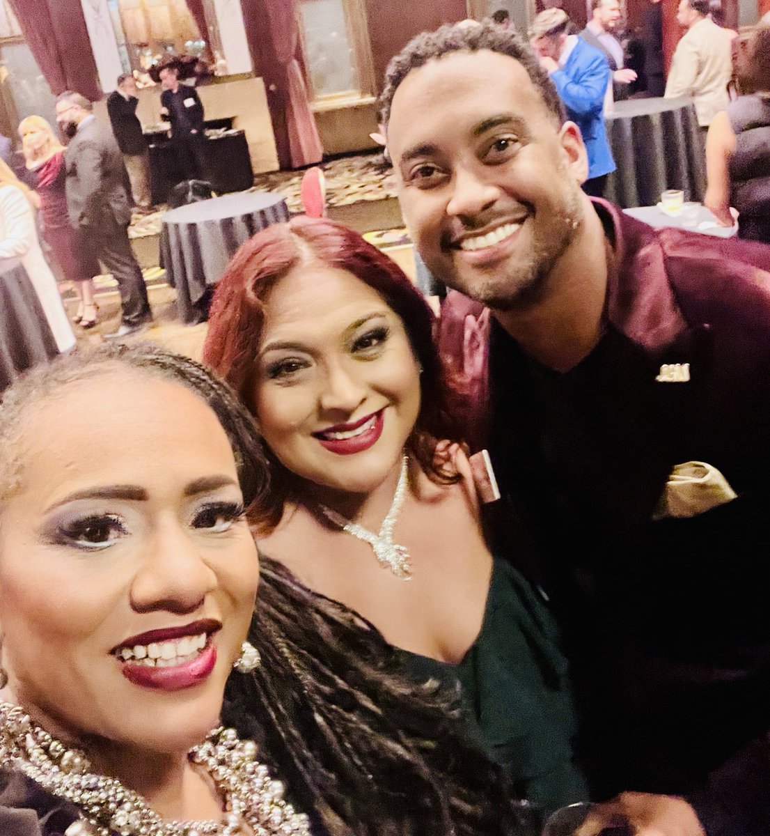 yolandaceocoach's tweet image. CMAA SoCal Chapter end of year Holiday celebration did not disappoint! It has been an amazing year! I am so grateful for all the amazing friends and colleagues! Let’s go 2024 The Year of Multiplication JGM #constructionmanagement #projectcontrols #architecturaldesign