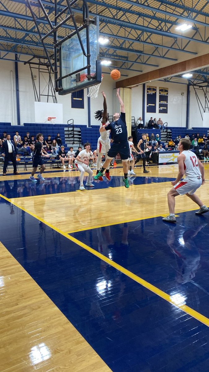 The Northstars prevail and win against Allentown 77-65. Dom Raymond 24 points, 11 rebounds for Stars, Jack Walker 22, pts. 8 reb for Redbirds. Luke Taylor with 13 for Allentown, Donte Alexander 16 for Nottingham, which moves to 3-0. Great job Stars!💙💛🏀💫@HTSD_Nottingham