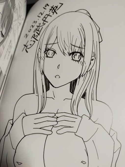 今朝もサイン本制作。
昔はアナログ原稿だったけどもう忘れて久しいのでこうしてると色紙とか描いてる作家さんは凄いね 