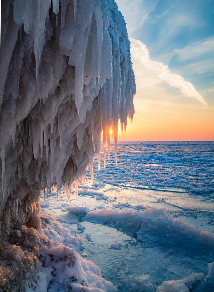 May ⳿this ᱸnew ⳿day  bring ﾠpeace ﾠ&amp; love ‍to ​all☀ﾠ️᠍❄᠍️💙🤍