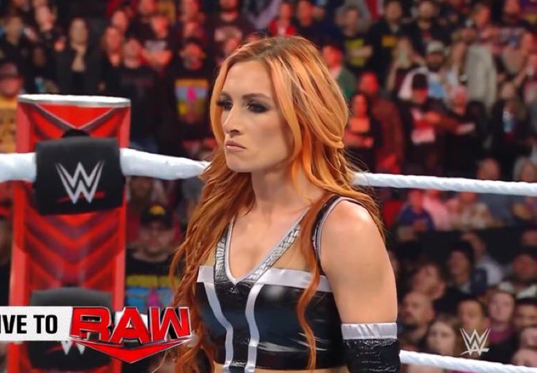 Andrew on X: Becky Lynch 🔥🔥🔥 #ExtremeRules