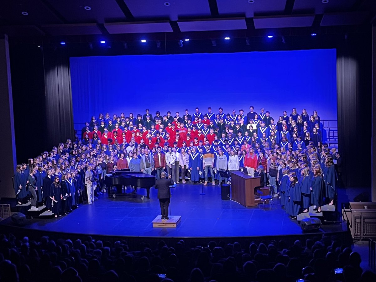 Knights (@stmahighschool) on Twitter photo A tremendous concert.
Even more special are the alumni who found a home with <a href="/Mr_Osowski/">STMA Choirs (Mr. Osowski)</a> and come back each Holiday season.#studentexperiencematters #KnightsPride A tremendous concert.
Even more special are the alumni who found a home with <a href="/Mr_Osowski/">STMA Choirs (Mr. Osowski)</a> and come back each Holiday season.#studentexperiencematters #KnightsPride