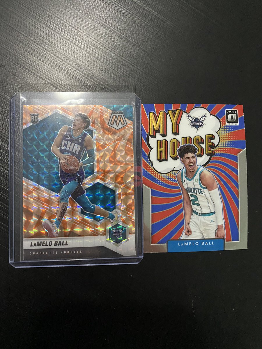 Lamelo lot - $5 + shipping 

@sports_sell @DirtyWorldRT @HobbyRetweet_ @24_7SportsCards @84baseballcards @CardboardEchoes @Hobby_Connect