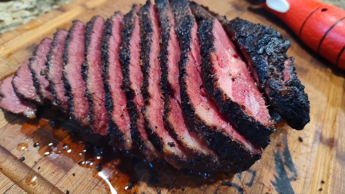 Meat Me On Monday Week #51 - 2023.  BRISKET PASTRAMI using a point.  My first time giving it a run.  Turned out great.  Use brine from <a href="/toriavey/">Tori Avey</a> and the process from @meatheadgoldwyn AmazingRibs.com recipe.  Brined for 12 days then smoked overnight. 
.
#MeatMeOnMonday🔥