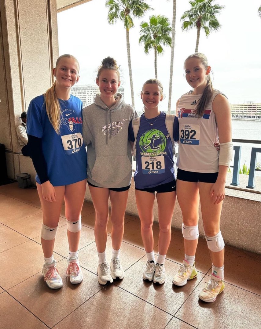 Thank you @AVCAPhenom for a great time in Tampa! It was such an amazing experience and I’m so glad I got to do it it with my @Roncalli_vball teammates! @LydiaStahley_vb @turk_reagan @Addiehabsvb26