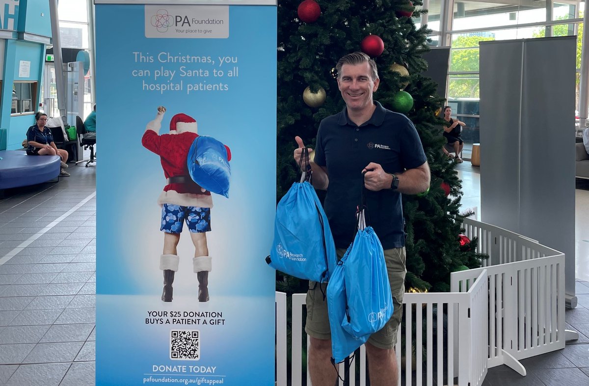 We teamed up with Santa to brighten the Christmas of people who will unfortunately spend their festive season in hospital. But we still need 112 donations by 25 December to fill his Santa's sack with a gift for all 600 hospital patients. Donate now pa-research-foundation.giveeasy.org/sm