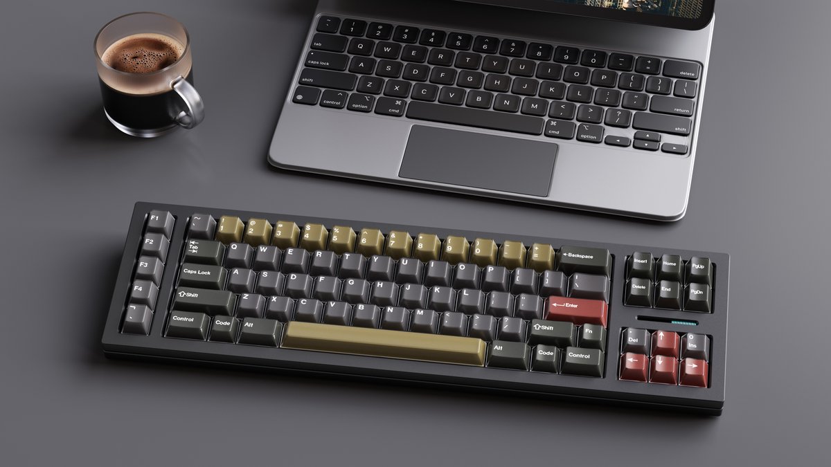 daringrun_'s tweet image. It&apos;s more than just a peripheral; it&apos;s a statement. 🎮🌈 

#GamingSetup #RGBMagic #DaringRun #70F #70FKeyboard #customkeyboards #customkeyboard #keeb #keebs #mechanicalkeyboard #mechkeys #desksetup