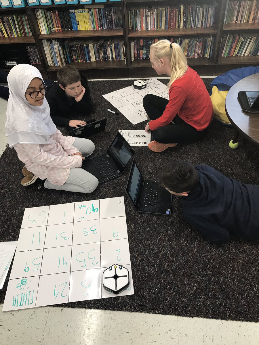 MEATRT's tweet image. Computer science education week continues at Algonkian this week too! Mrs. McCartney’s 5th graders code Root robots to find prime and composite numbers. @ALG_LCPS @csforlcps