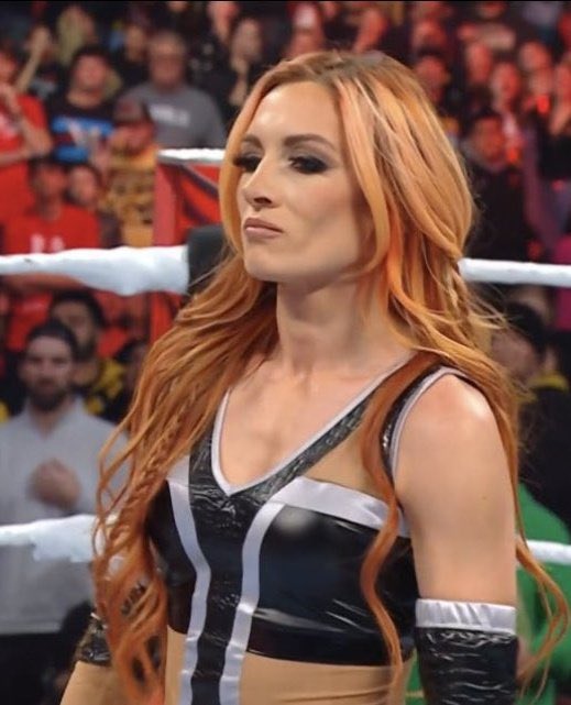 Andrew on X: Becky Lynch 🔥🔥🔥 #ExtremeRules