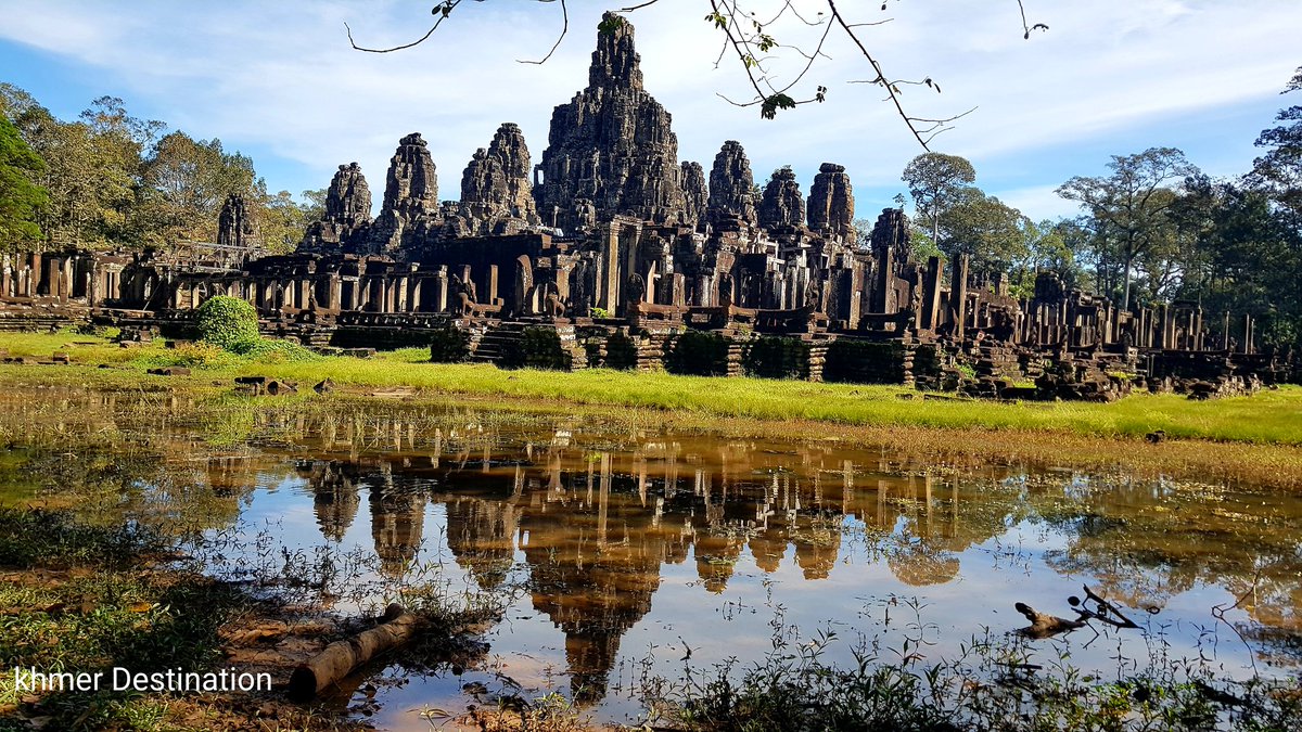 Bayon temple and its reflection towers🥰😘
Make your plan to visit us to explore and learn about our rich in culture, history and people!

#Bayontemple #khmerdestination