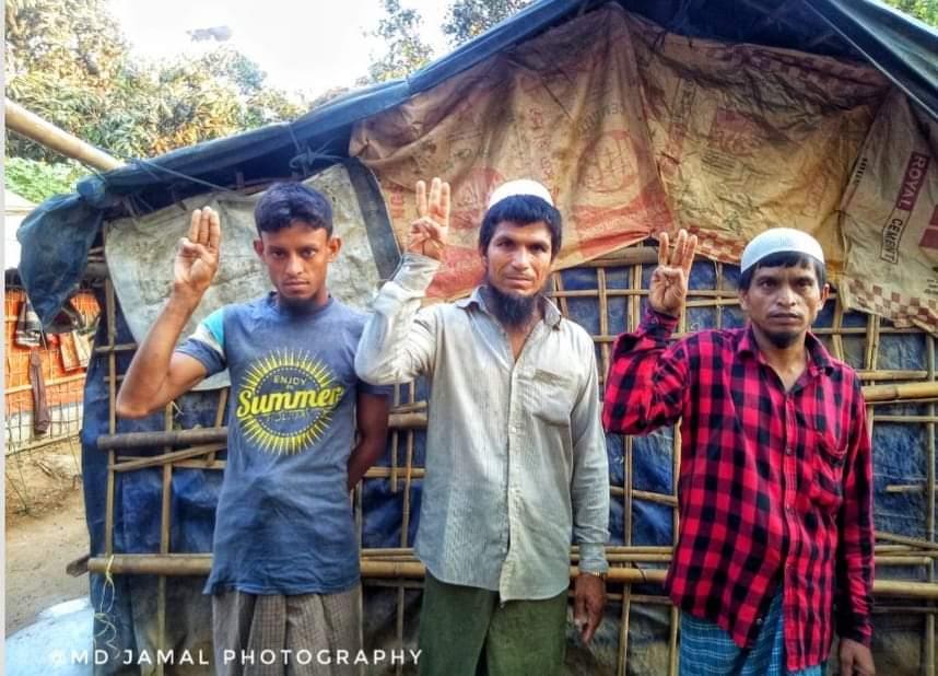 Recent vibes of camp life.
#HumanRightsDay2023
——
Original tweet by @mdjamal315
Link: x.com/12105391738972…
#Rohingya