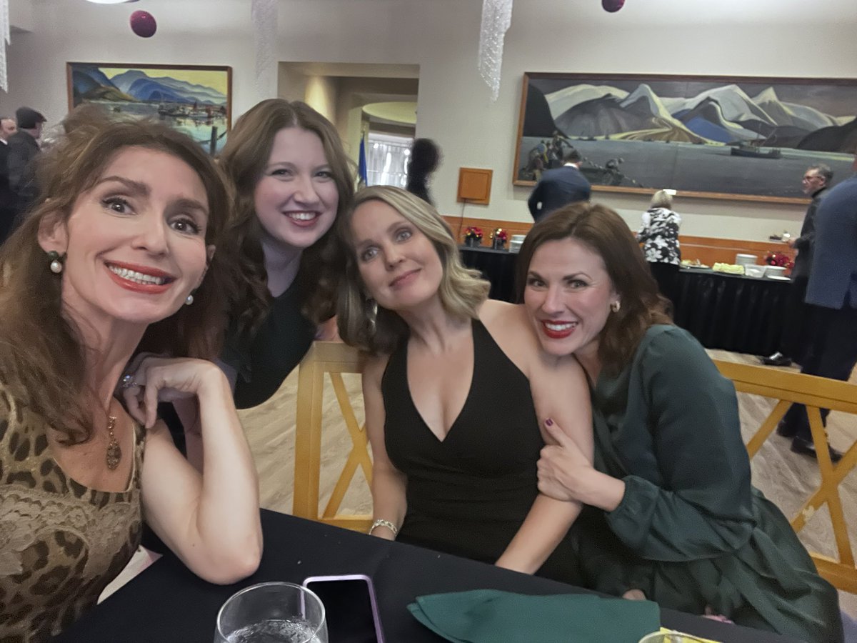 Skye Ryan (@skyeryanchek) on Twitter photo Strongly remember taking the mic and leading the dance floor in singing “Friends in Low Places,” at the <a href="/CHEK_News/">CHEK News</a> #ChristmasParty Looking for confirmation it was on key and as awesome as remembered… <a href="/StacyRoss_chek/">Stacy Ross</a> <a href="/AprilCHEK/">April Lawrence</a> <a href="/ScottFee_/">Scott Fee</a> <a href="/JoePerkinsCHEK/">Joe Perkins</a> <a href="/jeffkingchek/">jeff king</a> Strongly remember taking the mic and leading the dance floor in singing “Friends in Low Places,” at the <a href="/CHEK_News/">CHEK News</a> #ChristmasParty Looking for confirmation it was on key and as awesome as remembered… <a href="/StacyRoss_chek/">Stacy Ross</a> <a href="/AprilCHEK/">April Lawrence</a> <a href="/ScottFee_/">Scott Fee</a> <a href="/JoePerkinsCHEK/">Joe Perkins</a> <a href="/jeffkingchek/">jeff king</a>