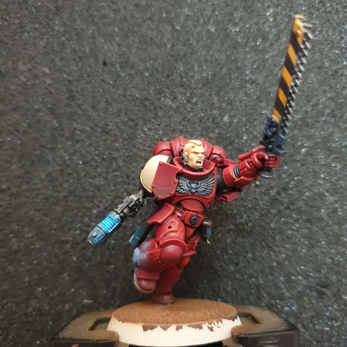 The_GoreChild's tweet image. I desperately need to get back to painting and finishing off these guys. #warhammer40k #slowprogress