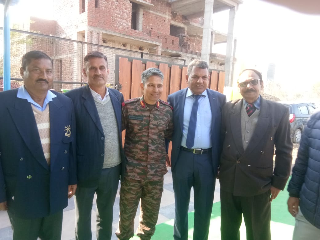 Yesterday I posted about my Bravest of Brave Battalion celebrating its 76th Raising Day. Today I proudly post that over 80 of our veterans got together to celebrate it at Vijaypur Jammu. Hony Capt Bana Singh, PVC & Hony Capt Sansar Chand, MVC and many more showed amazing spirit