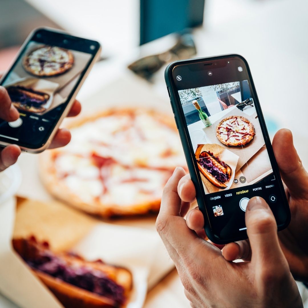 Şehrin ritmiyle uyumlu bir mola: yeni bir lezzet öyküsü yaratan Pan Pizza ile güzel başlangıçlar zamanı. 📷📷#stayavantgarde #panpizzaistanbul