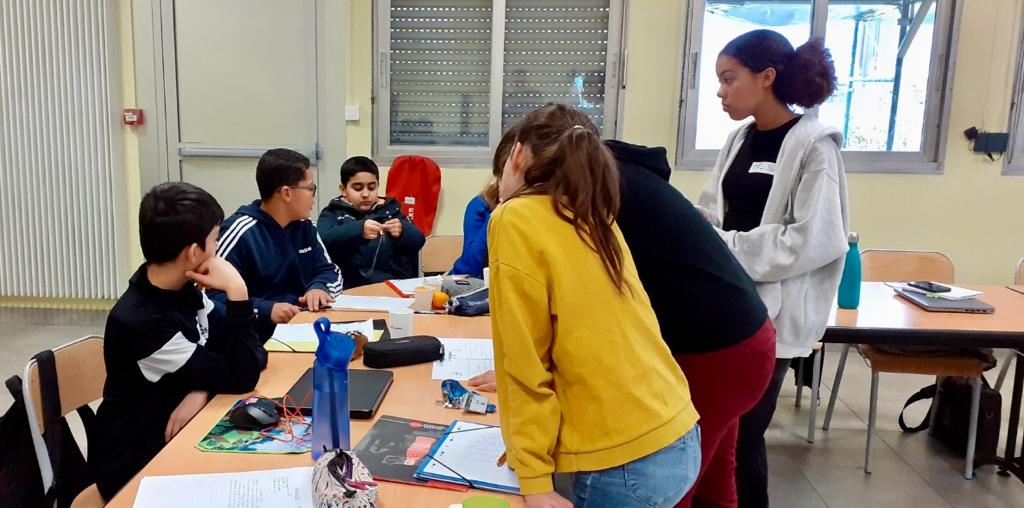 #Engagement Les élèves membres du #CAVC du Bas-Rhin se sont réunis au <a href="/collegeleclerc/">Collège Leclerc Schiltigheim</a> pour échanger sur la vie collégienne et préparer une grande journée sport et citoyenneté inter-collèges.
👏Un bel esprit d'équipe !