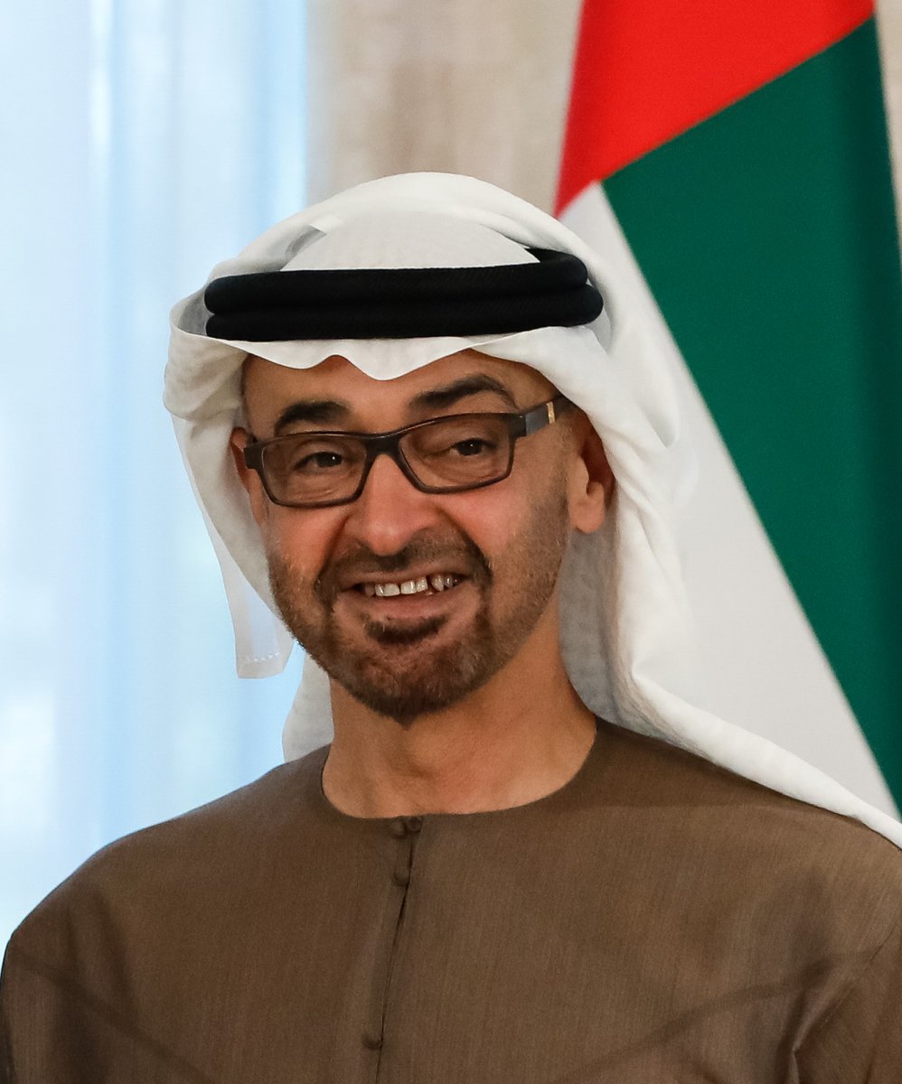 الى الشيخ محمد بن زايد
<a href="/MohamedBinZayed/">محمد بن زايد</a> 

أهنئك بتقدم حلفائك مجرمي الدعم السريع ودخولهم إلى ود مدني.. أموالك وأسلحتك لهم أحدث فرقا كبيرا لا شك.

لكني أسألك بالله أن تأمرهم بالتوقف عن اغتصاب نساء السودان. هذا أمر فظيع ومخز وشنيع جدا جدا جدا.

#انقذوا_السودان #السودان