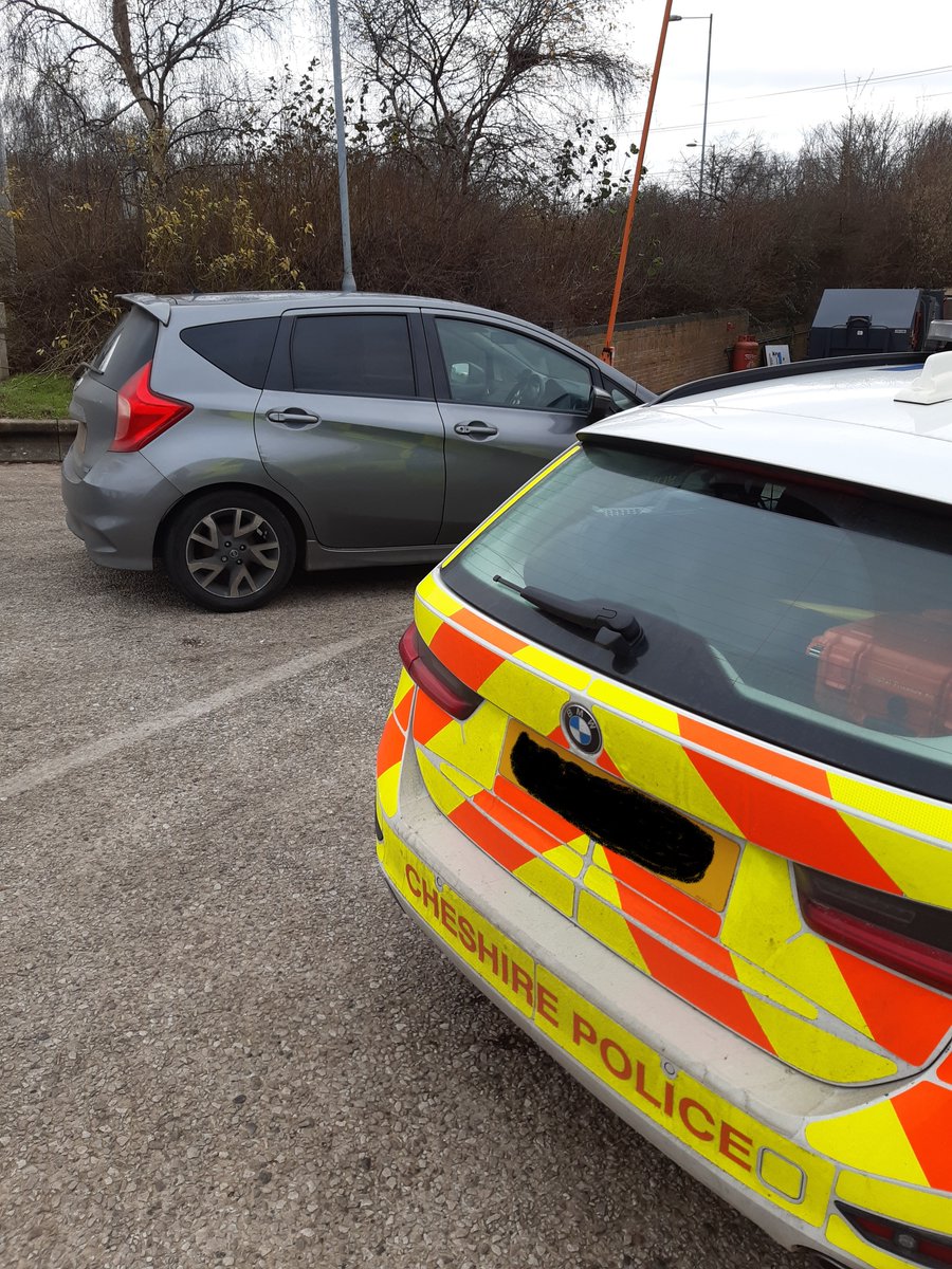 Roads and Crime Unit tasked with an @OpTutelage target on briefing The driver had ignored the warning letter and therefore their car was seized for no insurance and the driver will be appearing in court