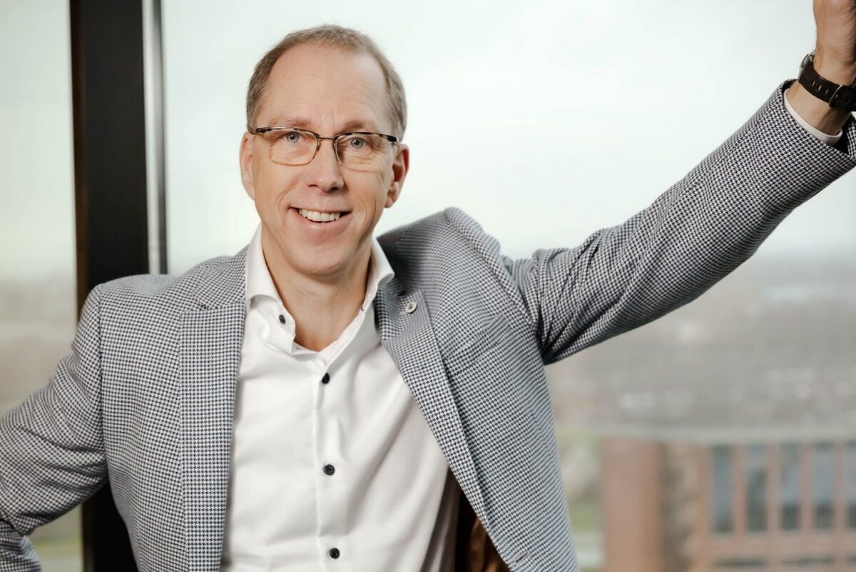 Jan Koers, directeur @bewustebouwers, daagt zichzelf uit om met een frisse blik of vanuit een ander perspectief naar #2024 te kijken.