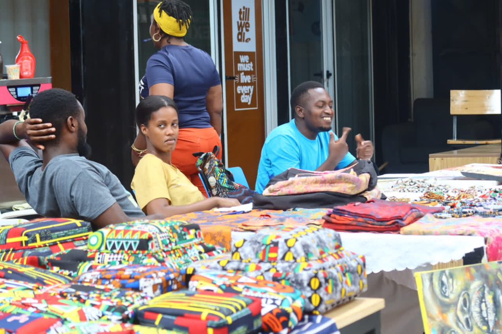 MotivUG's tweet photo. Little Kampala Book Fair was an incredible celebration of creativity and community spirit! We were thrilled to provide a space for local authors to shine, showcasing their literary gems and sharing stories that resonate with the heart of our community.

The event wasn't just about books—it was a vibrant canvas of art, craft, poetry, and music. From captivating performances to stunning creations, we witnessed the richness of our local talent.

A heartfelt thank you to everyone who contributed, attended, and shared in the festive spirit.

 #LittleKampalaBookFair #CommunityCreativity #LocalAuthors