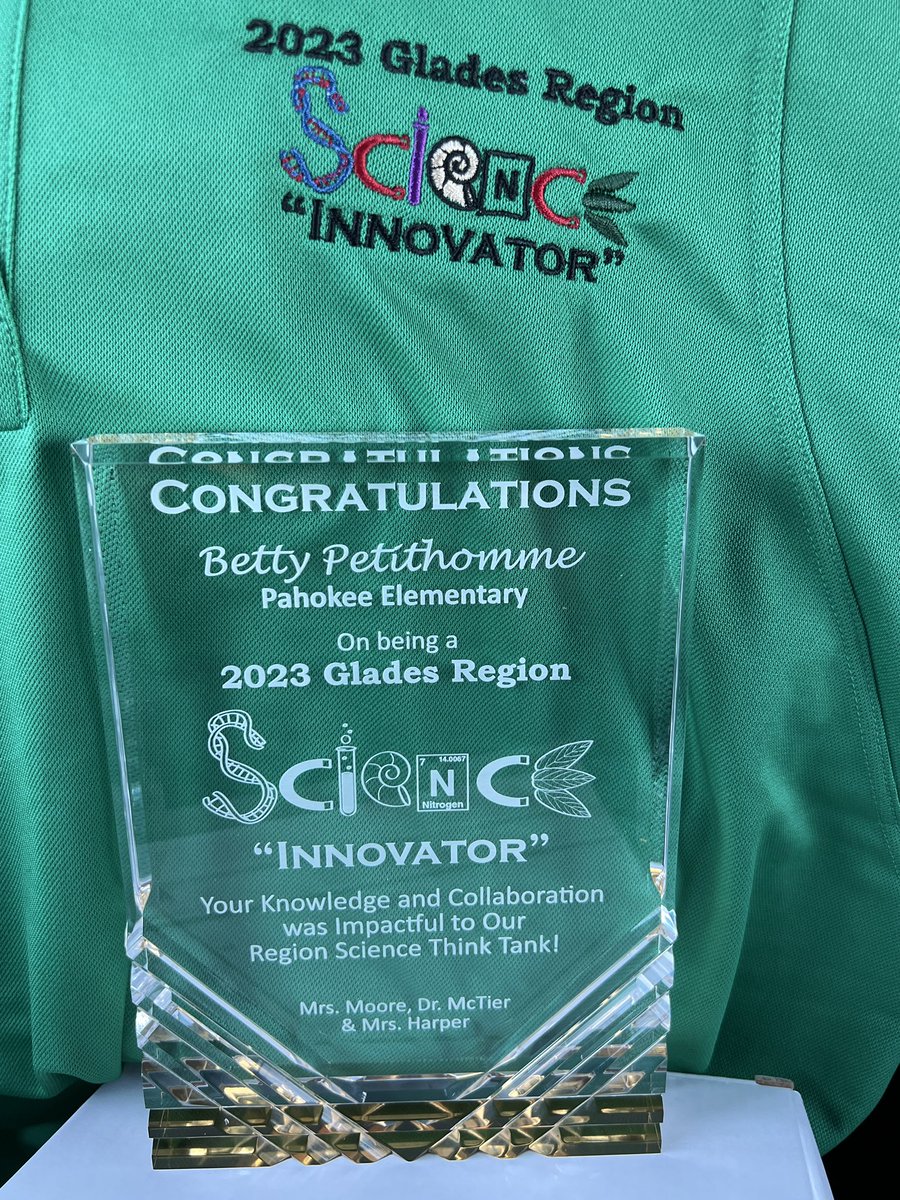 PahokeeELibrary's tweet image. Thanks to Dr. McTier & Mrs. Harper for celebrating our Glades Region Science Innovators collaborative success🥰 @GladesRegion ScienceThinkTank
@PahokeeEL_Stars @pbcsd